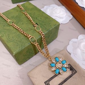 7 Charme Collier De Luxe Designer Bijoux Femmes Fleur Pendentif Cubain Ras Du Cou Cristal Colliers Or G Chaînes Punk Chunky Chaîne Épaisse Pour Hommes