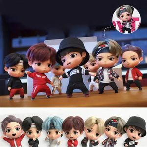 7pcSset Bangtan Boys Groupes RM Jin Suga Jhope Jimin v Jungkook Doll Model Toy Action figure figure Star Idol Cute Army Gift For Kids 240506