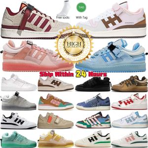 84 Designer Casual Shoes Forum 84s Strawberry Flat baskets basses Bad Bunny Flats Rabbit Mens Trainer Womens Retour à l'école Parc Suede en cuir Pâques Brown Trainers