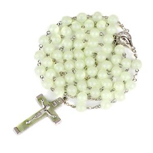 8MM longues perles croix pendentif lumineux noctilucent chapelet croix collier christianisme bijoux catholiques bijoux religieux chrétiens