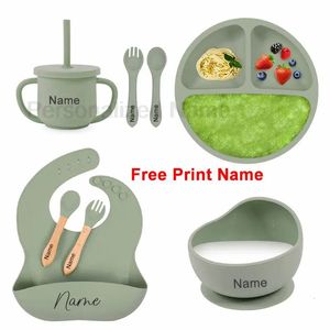 8Pcs Baby Silicone Feeding Set Round Dining Plate Sucker Bowl Dishes For Kids Personalized Name Childrens Tableware Straw Cup 240131