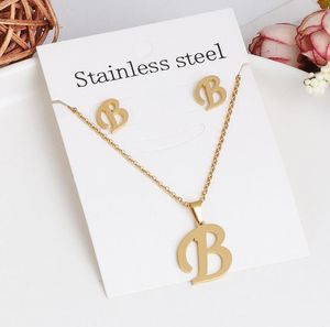 A-Z 26 Collares con letras y juego de aretes con tarjeta de regalo Gargantilla de oro de acero inoxidable Collar con colgante inicial Mujeres Alfabeto Cadenas Joyería