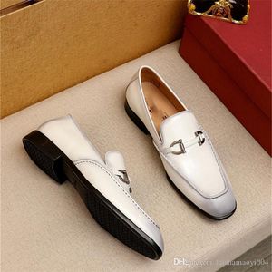 A2 3 Style Leather Casual Men Shoe Fashion Mens Flats Round Toe Cómodos Office Men Dress Shoes Plus Size 38-45