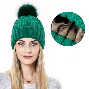 Bonnets à Pompons Tricotés en Acrylique avec Doublure Chaude et Lisse Protégez la Coiffure Dames Plaine Hiver Slouchy Chapeaux Jaune Vin Rouge Noir Beige Blanc Vert Gris 8 Couleurs