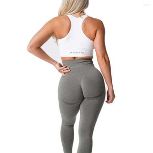 Pantalon actif NVGTN Curve Legging taille haute pour femme Sans couture Fitness Yoga Contrôle du ventre Exercice Couleur unie