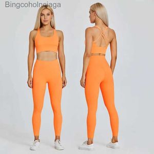 Ensembles actifs Hi Cloud Vêtements d'entraînement unis pour femmes Ensembles de gymnastique 2 pièces brossés sensation nue Leggings taille haute Soutien-gorge de sport en tissu extensible dans 4 directionsL231007