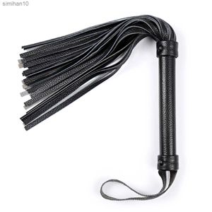 Jouets pour adultes SM Fournitures érotiques Sex Toys Fouet en cuir Bande noire Fessée Petit fouet noir avec une main de levage Conditionnement Fouet en cuir L230519