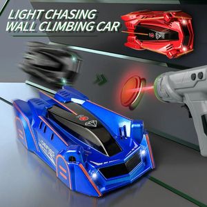 Mur de voiture de course aérienne escalade RC voiture jouet enfants garçon suivi infrarouge zéro gravité laser guidé charge jouet de Noël 240221