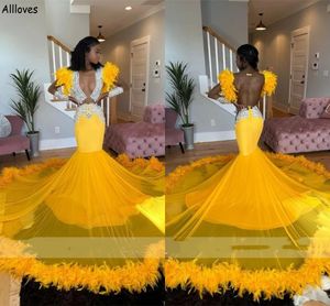 African Black Girls Long Mermaid Prom Dresses Yellow Luxury Furs Feather Sexy V Neck Ocasión formal Vestidos de noche Slim Fitted Backless Vestidos De Festa CL2268