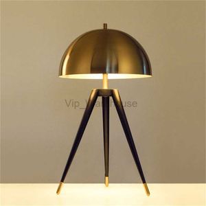 AIGESI Contemporain Champignon Lampe De Table LED Creative Design Lampe De Bureau Maison Salon Chambre Décoration HKD230807