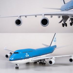 Modèle d'avion 47 cm 1/157 en alliage de simulation Boeing 747 B747 KLM Royal Dutch Airlines modèle jouet avec roue légère Collection d'avion moulé sous pression 230426