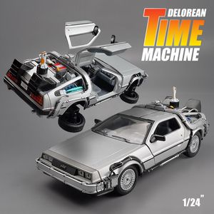 Modèle d'avion WELLY 1 24 Diecast Alloy Model Car DMC-12 delorean retour vers le futur Time Machine Metal Toy Car For Kid Toy Gift Collection 230818