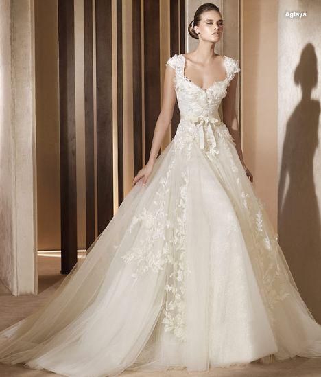 fantasy wedding dress