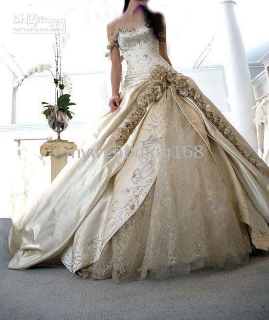 Knitted wedding dresses