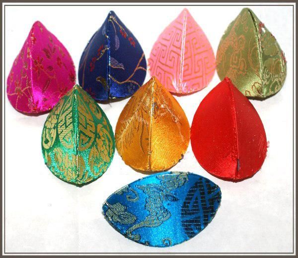Small Shell Cheap Ring Boxes for Jewellery Packaging Handmade Silk brocade Cardboard Colorful Mini Jewelry Box Case wholesale 50pcs/lot