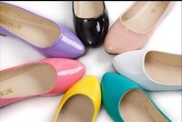 This 12 ounce shoe provides total support and true comfort. It has a full grain leather upper with adjustable instep straps which are hook and loop and