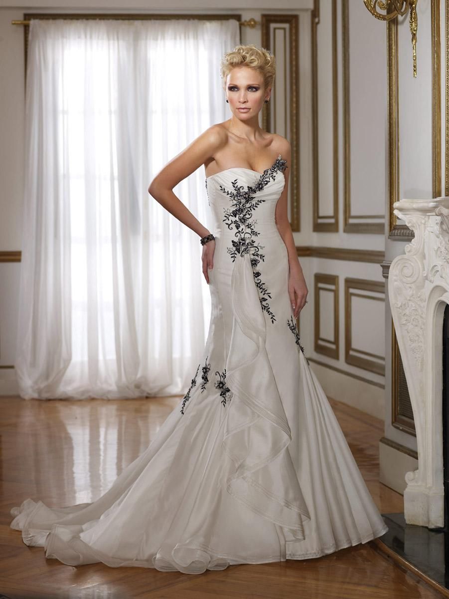 New Mermaid Silhouette Wedding Dresses Sleeveless Chapel