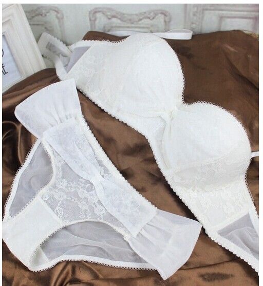 Wholesale- New Arrival Noble European Style Women Sexy Lace Floral Embroidery Push Up Bra Set One-Piece Double Breasted Underwear Set