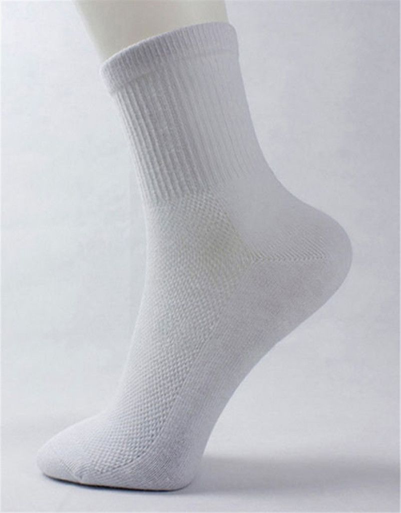 Wholesale-Stylish high quality 10 Pairs/Lot Summer Cosy Cotton comfortable Sport Socks Deodorant Football Basketball Socks for adult