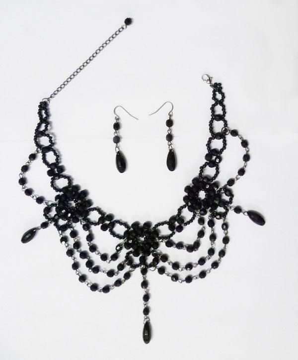Gothic Necklace Arched Victorian Style Burlesque Beaded Choker Necklace