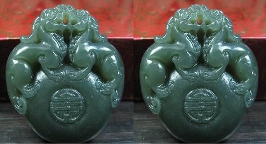 Manual sculpture. Oil cyan jade double the mythical wild animal (life of words) necklace pendant necklace