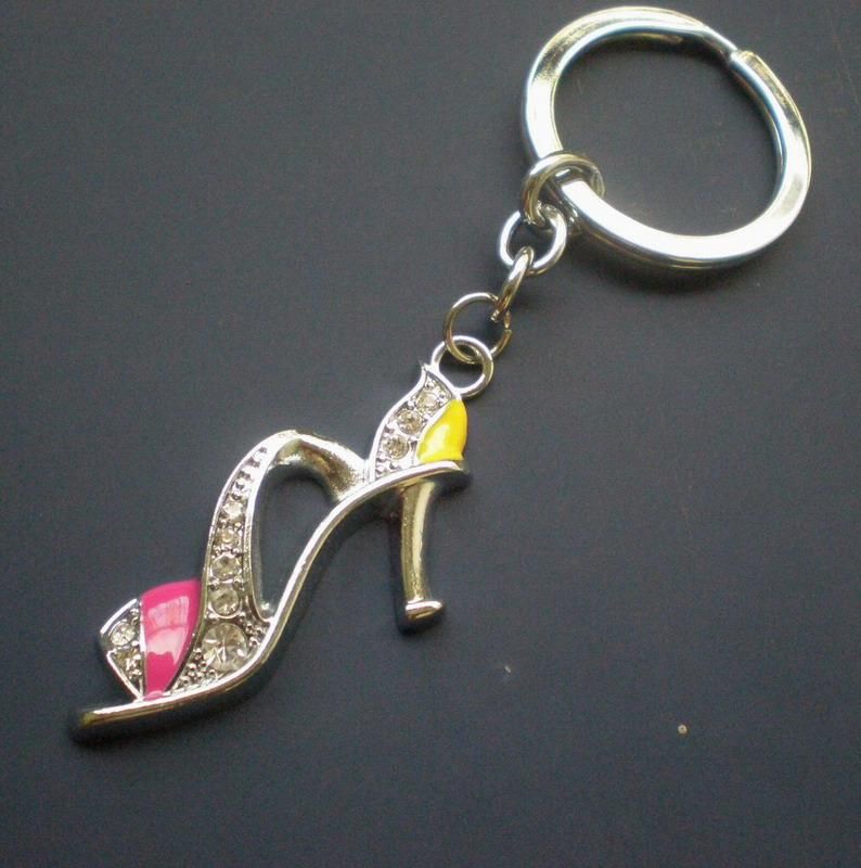 Hot-sell key ring Zinc alloy keychain with 4 panda charms, 50pcs/lot, free express delivery(CK0072)