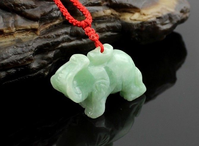 Natural white jade pendant, hand-carved elephant (auspicious), talisman pendant, necklace.