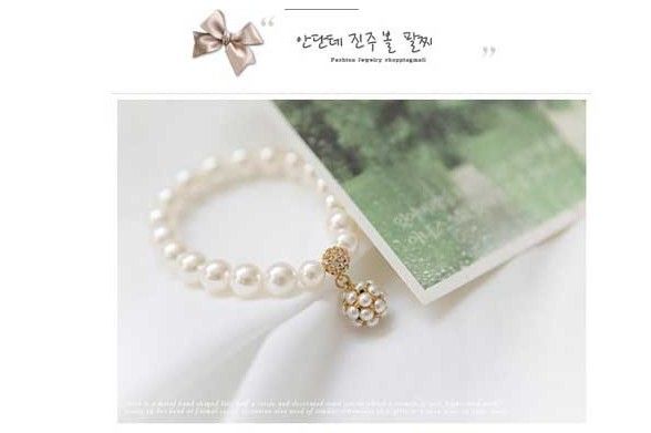 Hot New Personalized Pearl Ball Bracelet Korean lady sweet ornaments jewelry Beaded Strands Bracelets Pearl Bracelets 325