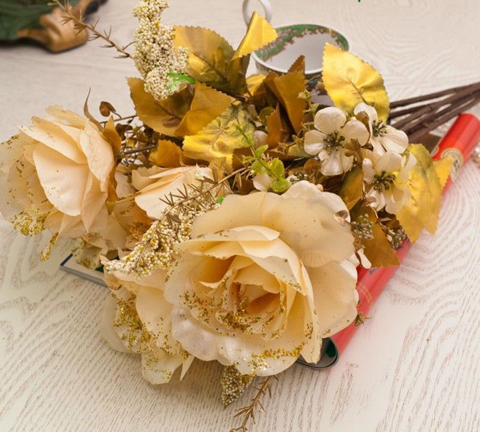 silk wedding flowers and favors