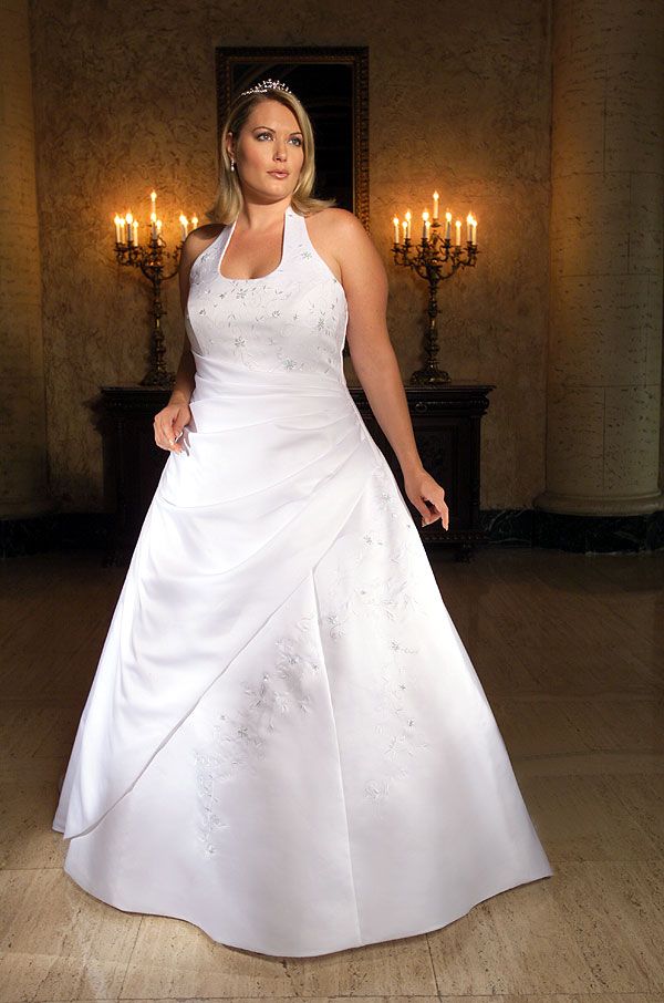 Beaded White Satin Plus Size Wedding Dress Bridal Gown W451 Sexy Halter