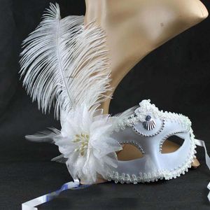 devekuşu tüyü Maskeler prenses maske çiçek yan Venedik maskeli parti yarım yüz Cadılar Bayramı siyah beyaz 2 renk maske maske