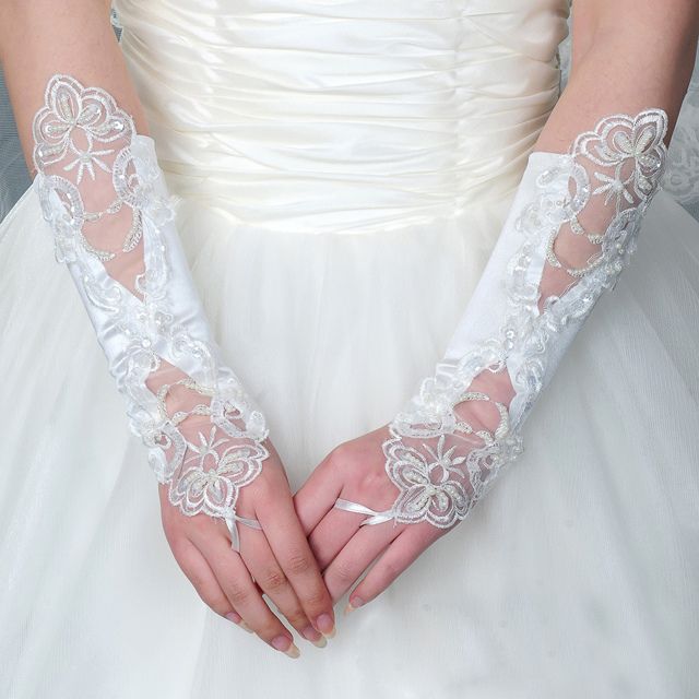 Fingerless Gloves Wedding Bridal White Satin Lace Beads Wedding Gloves