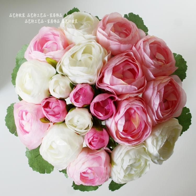 Wedding flowers tea roses