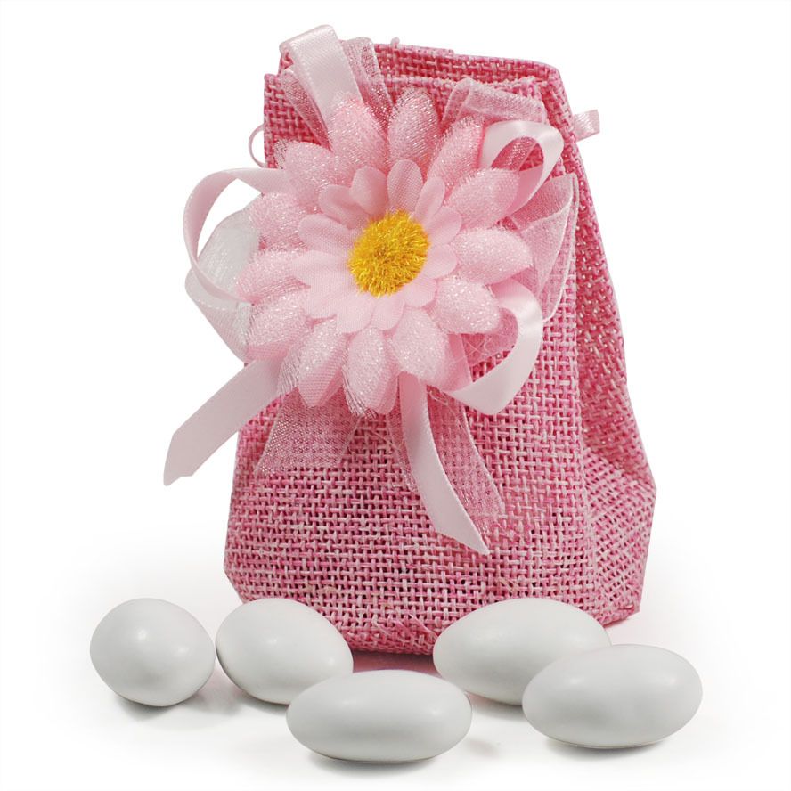 cute-flower-new-creative-wedding-candy-bags.jpg