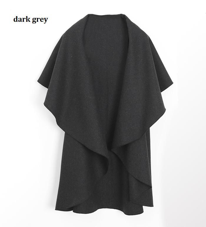 Dark Grey Coat Is In The Fashion For Women Dark Grey Coat Is In The Fashion For Women