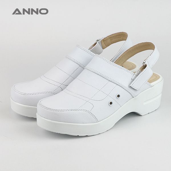 best nursing shoes for women