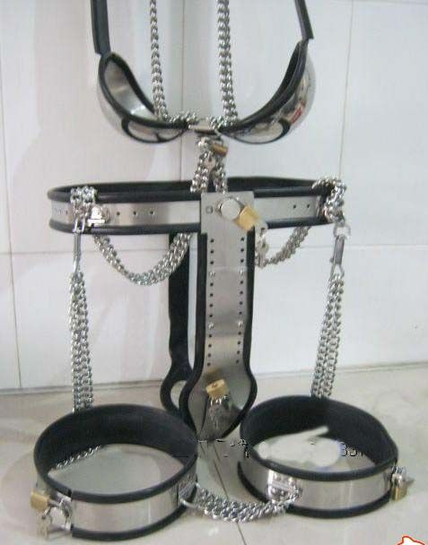 The women s three-piece stainless steel bra clothing bra clothing