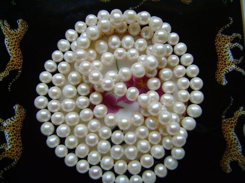 New Fine Pearl Jewelry Beaded Necklaces 36"8- 9MM NATURAL WHITE ROUND FRESHWATER PEARL NECKLACE
New Fine Pearl Jewelry Beaded Necklaces 36"8- 9MM NATURAL WHITE ROUND FRESHWATER PEARL NECKLACE