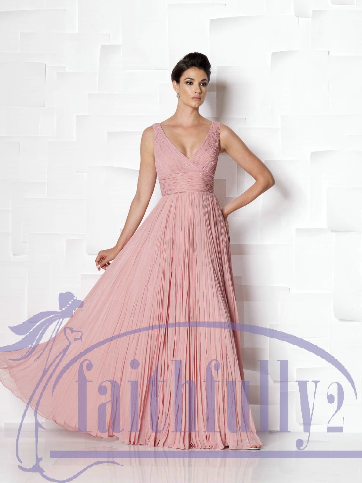 Hot Sale Pink Mother Of The Bride Dress V Neck Chiffon Floor Length Beaded Ruffle Party Prom