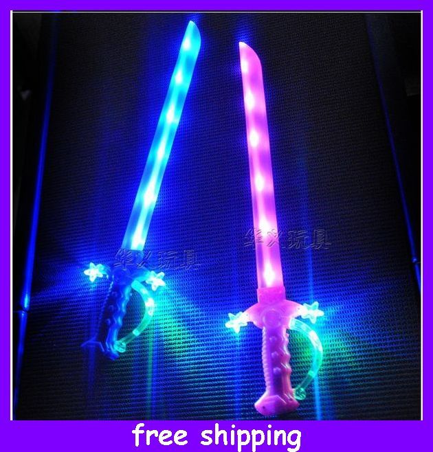 2017 Flash Light Saber Toy Sword Lightning Knife For Boys Children 65cm