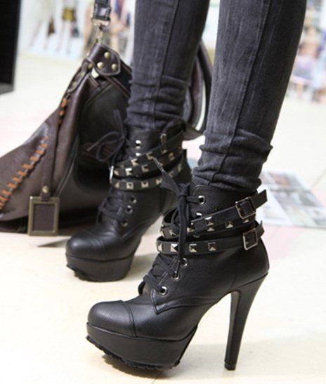 Leather motorcycle jacket. Women's street style spring fashion