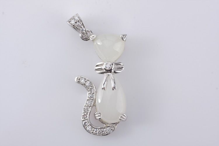 2017 Hetian White Jade Suet Jade Cat Pendant Pendant Certificate