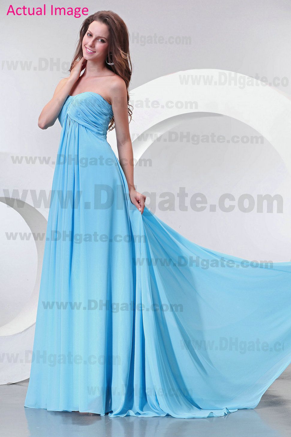 Wedding dresses for beach holidays Wedding dresses for beach holidays