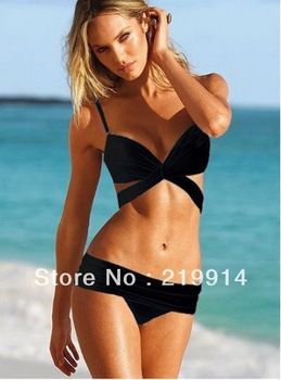 Sign into your account The world's best bras. The sexiest panties & lingerie. The most beautiful Supermodels. Discover what's hot now - from sleepwear and sportswear to beauty products.