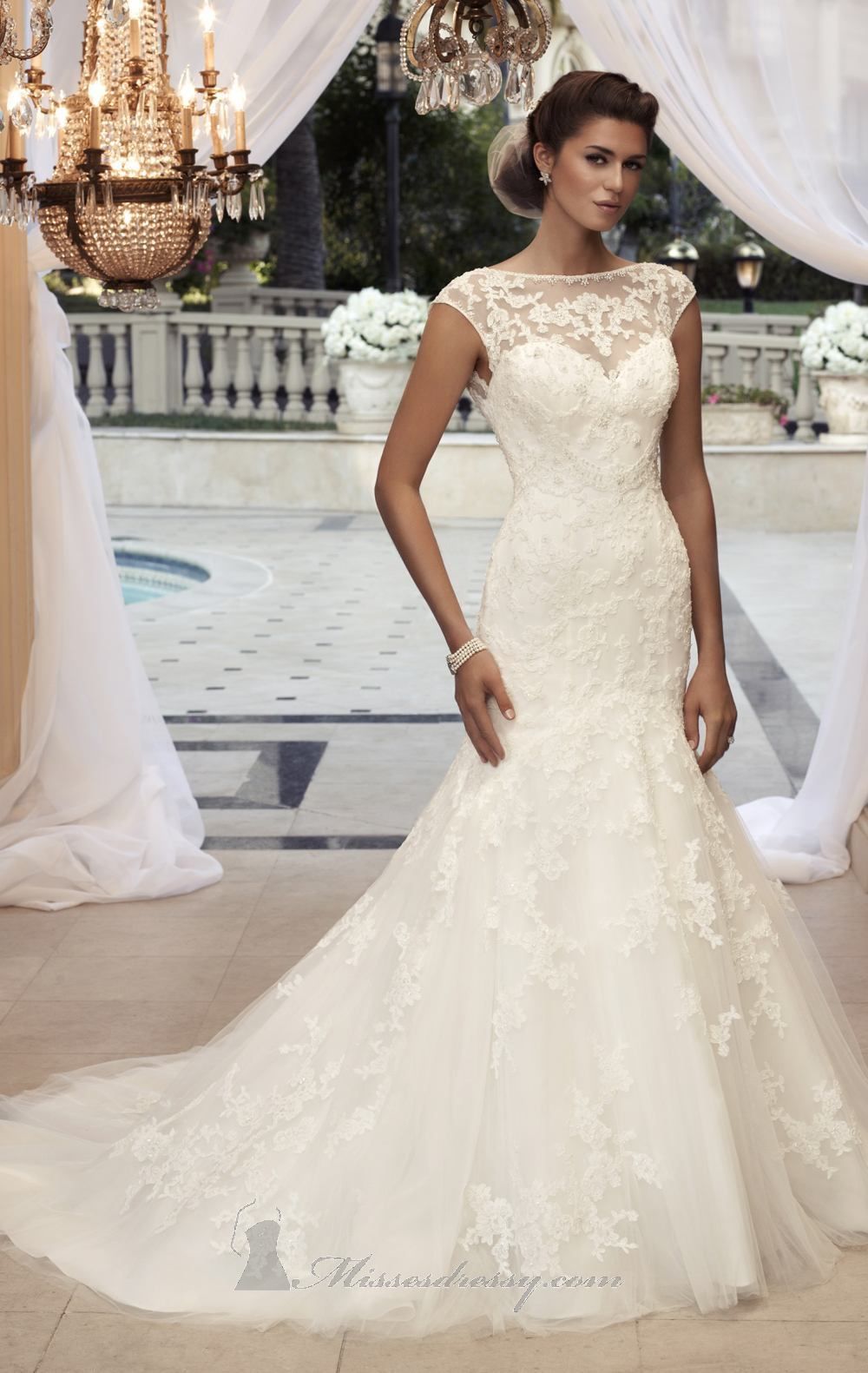 Elegant And Delicate Mermaid Wedding Dress Beaded Lace Heart Shaped Elegant And Delicate Mermaid Wedding Dress Beaded Lace Heart Shaped