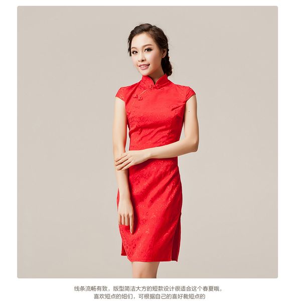 wedding etiquette red dress