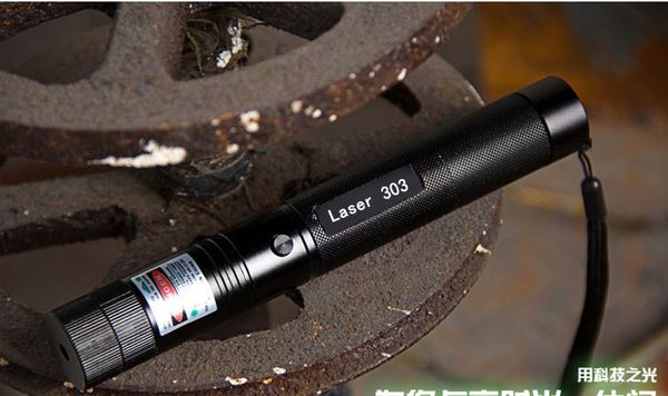 Повышение себестоимости Мощный Сильный военный 532nm 6000 м зеленые лазерные указки L
Повышение себестоимости Мощный Сильный военный 532nm 6000 м зеленые лазерные указки L
