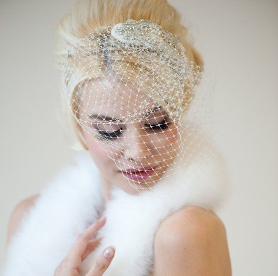 Wholesale! 2014 Beauty Design Flowers Clip Feather Headwear Bridal Veil