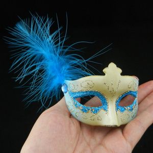 Novo mini máscara de penas veneziano baile de máscaras festa de carnaval decoração do carnaval prop casamento presente mix cor frete grátis à venda