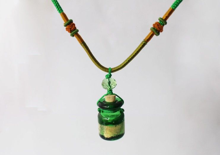 Bottle Necklace Pendant Diffuser Jewelry Charm Glass Perfume Bottle Necklace with Pendant Vial Essential Oil Bottle Pendant